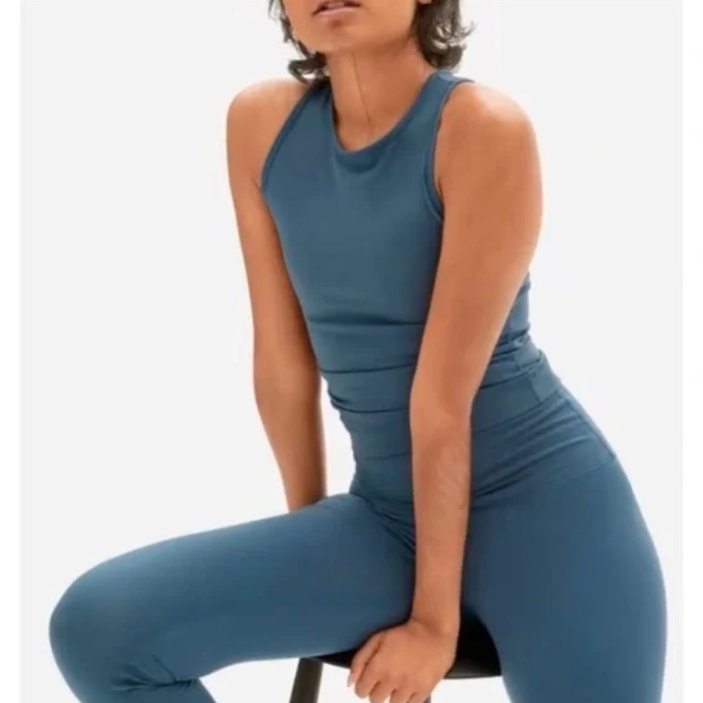 NWT Everlane The Perform Tank In Deep Aegean XXS